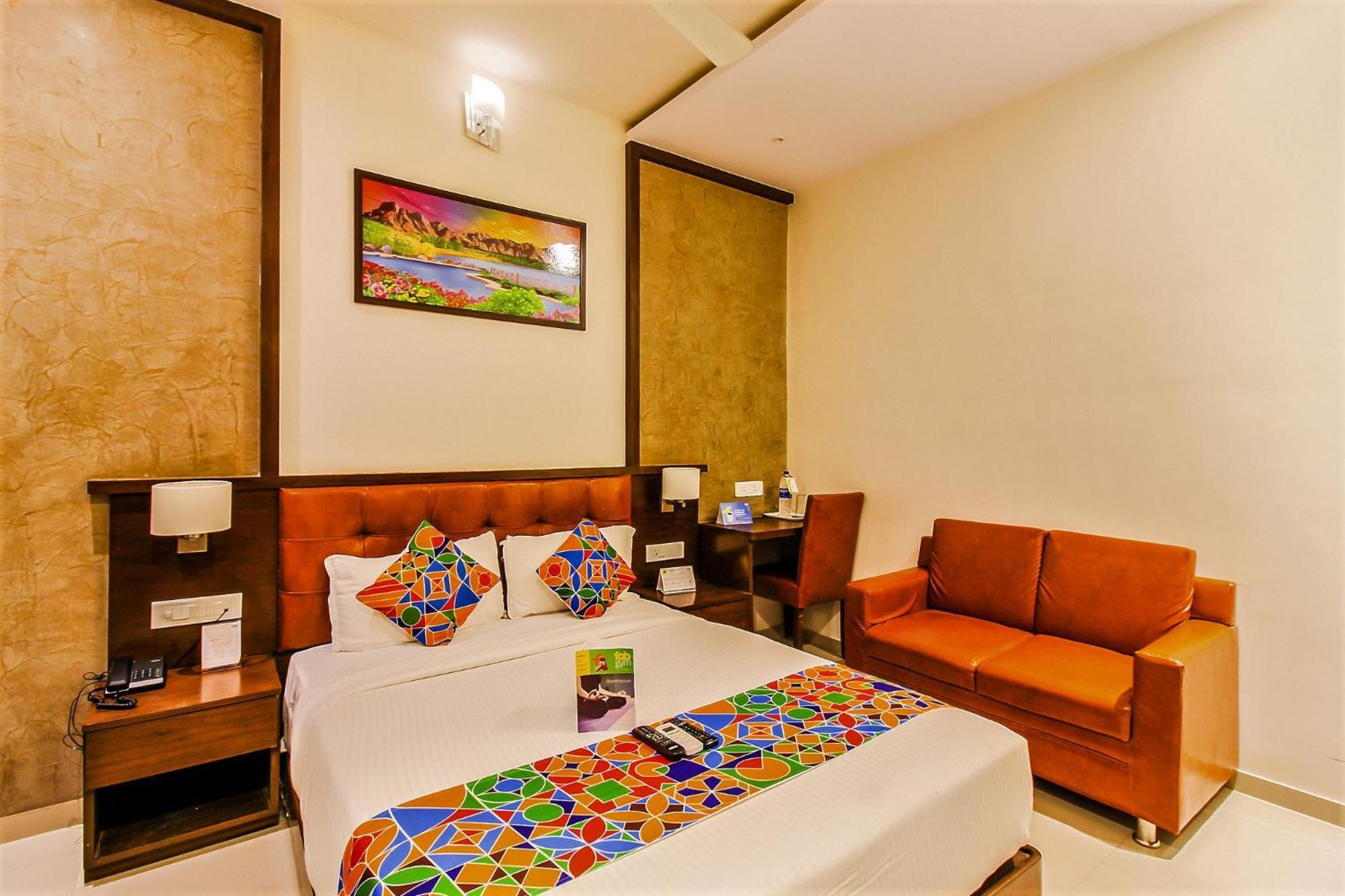 Fabhotel Empire Suite - Nr Mumbai International Airport Exteriör bild